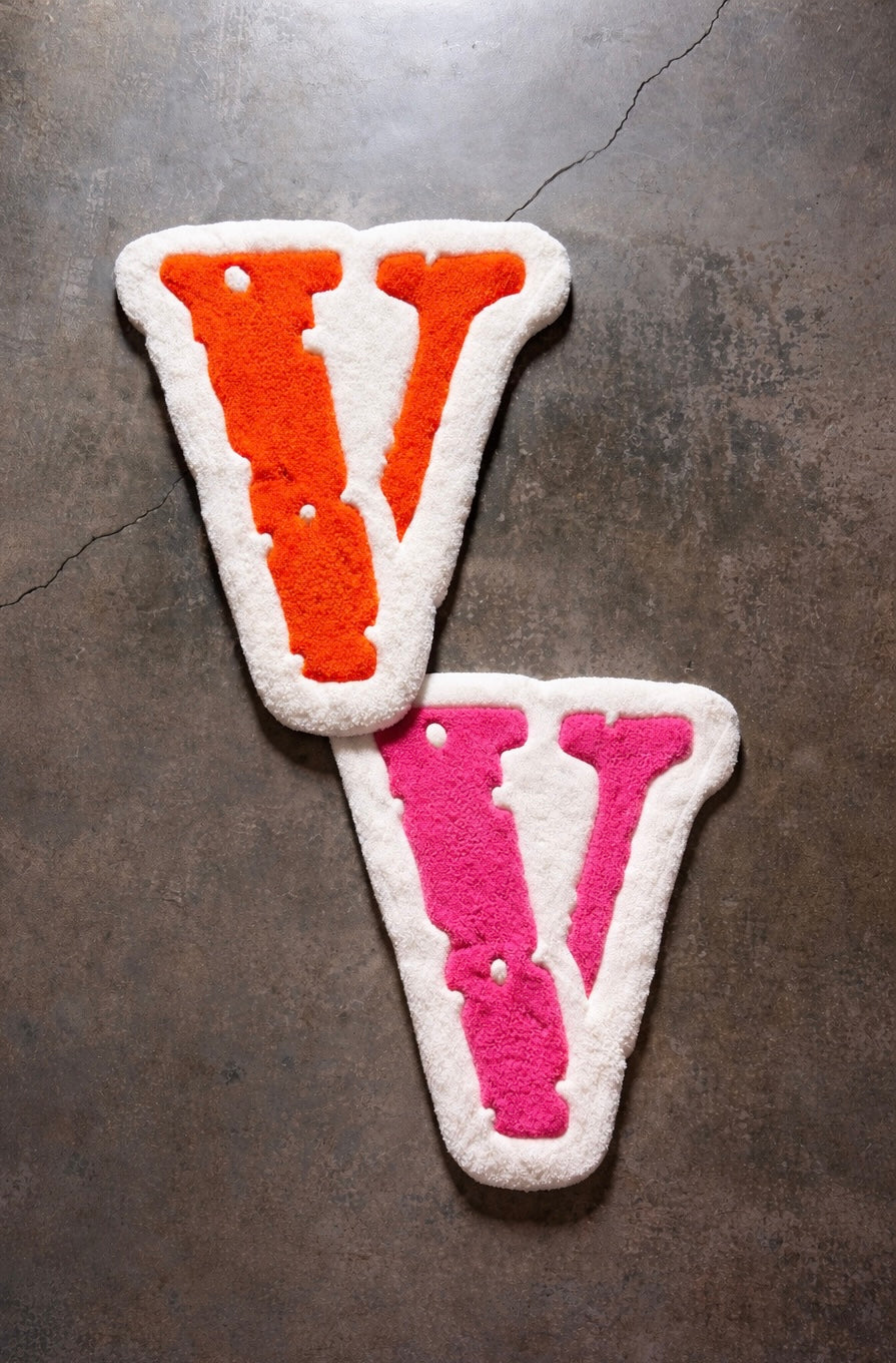 Vlone Rug(ships next day)