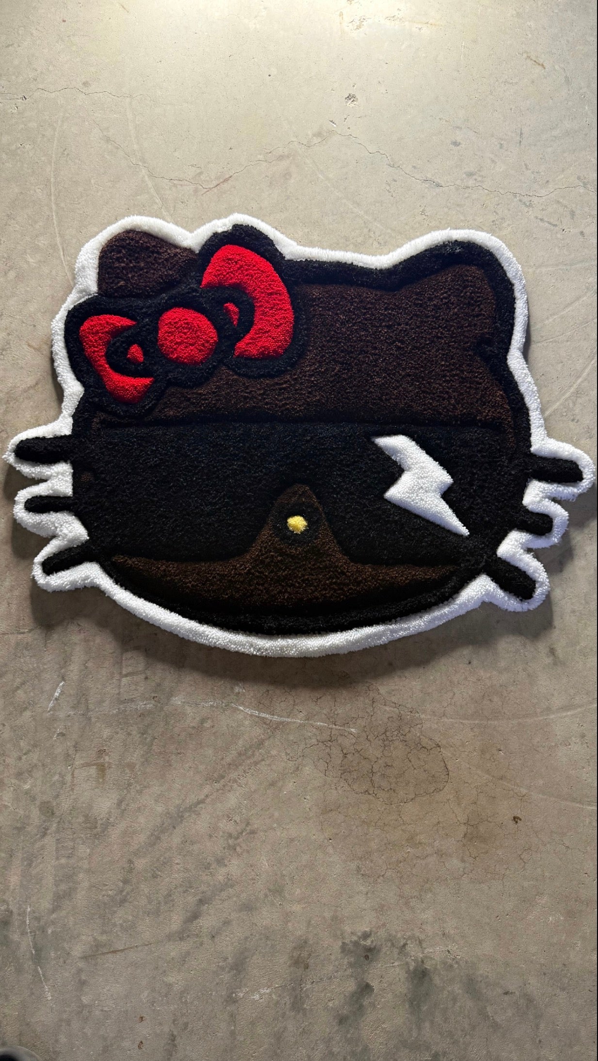 Hello kitty shades(ships next day)